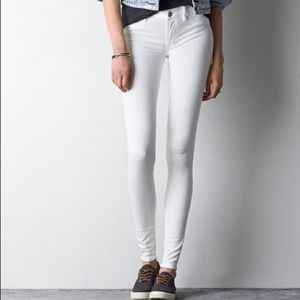 AE white jeggings